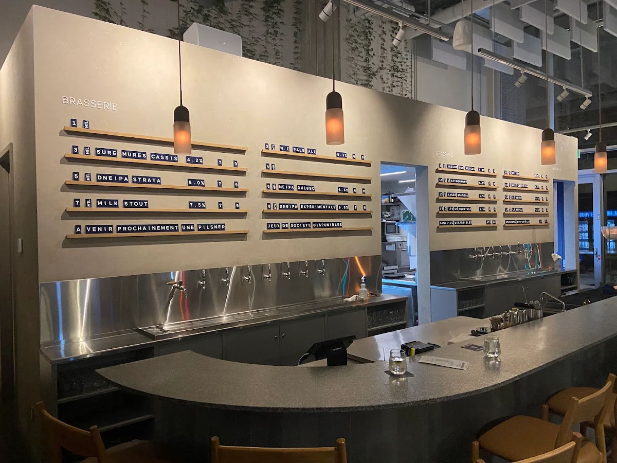 Vibe, Le Relais Boréale Montréal - Microbrasserie & Boutique
