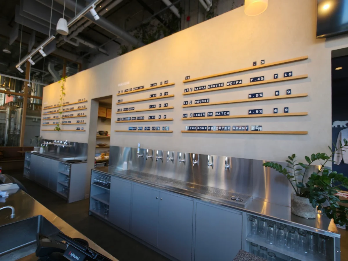 Vibe, Le Relais Boréale Montréal - Microbrasserie & Boutique