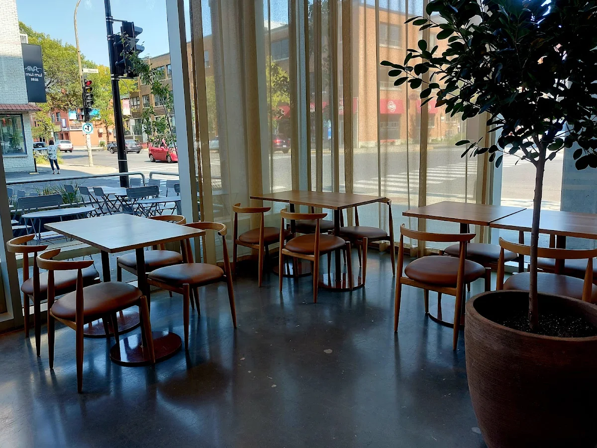Vibe, Le Relais Boréale Montréal - Microbrasserie & Boutique