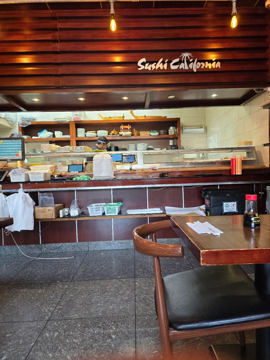 Vibe, Sushi California