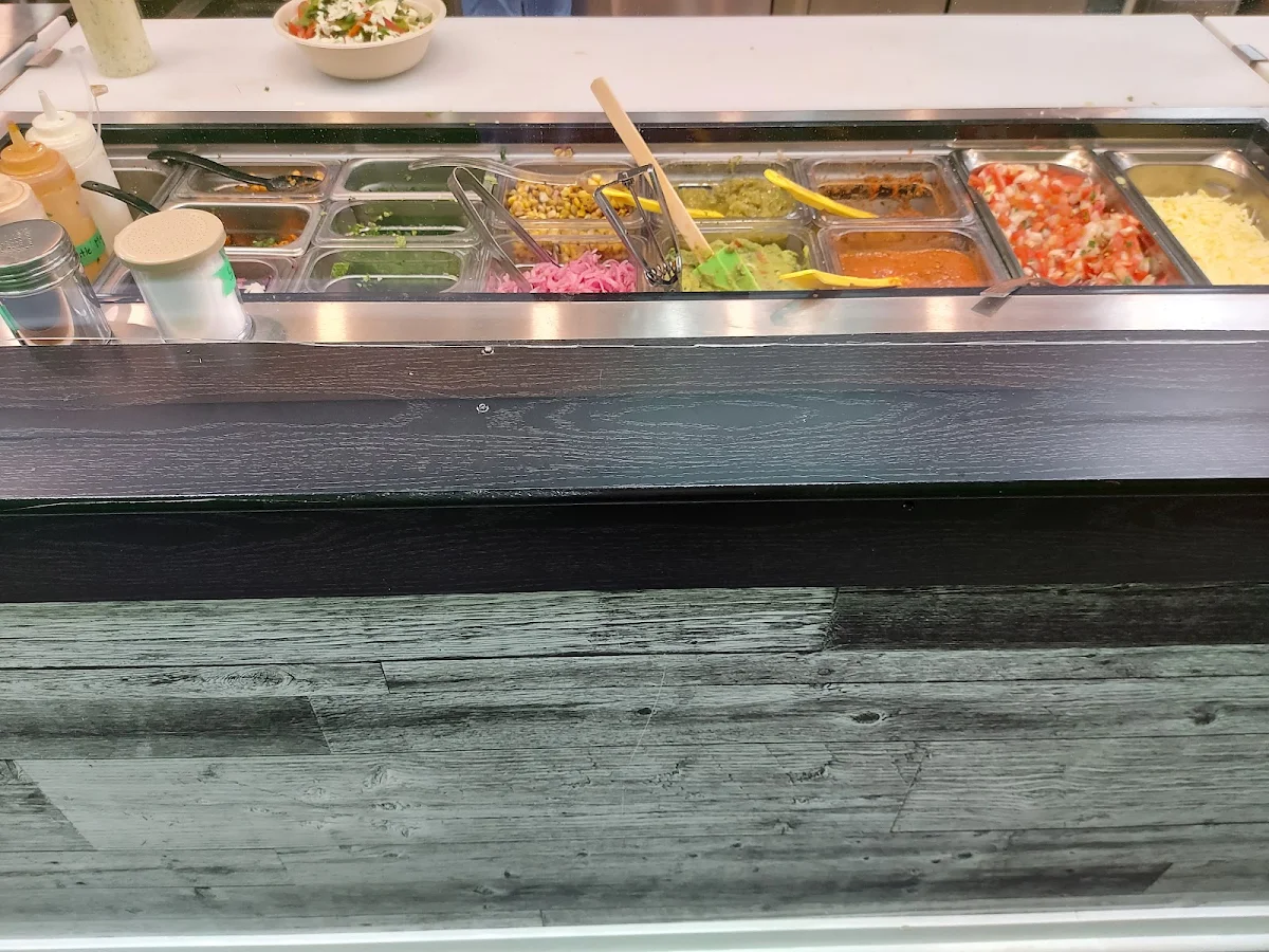 Vibe, Burrito Xpress