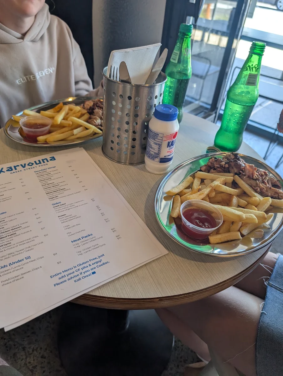 Food & drink, Karvouna Greek Street Food