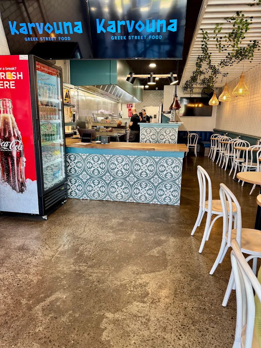 Vibe, Karvouna Greek Street Food