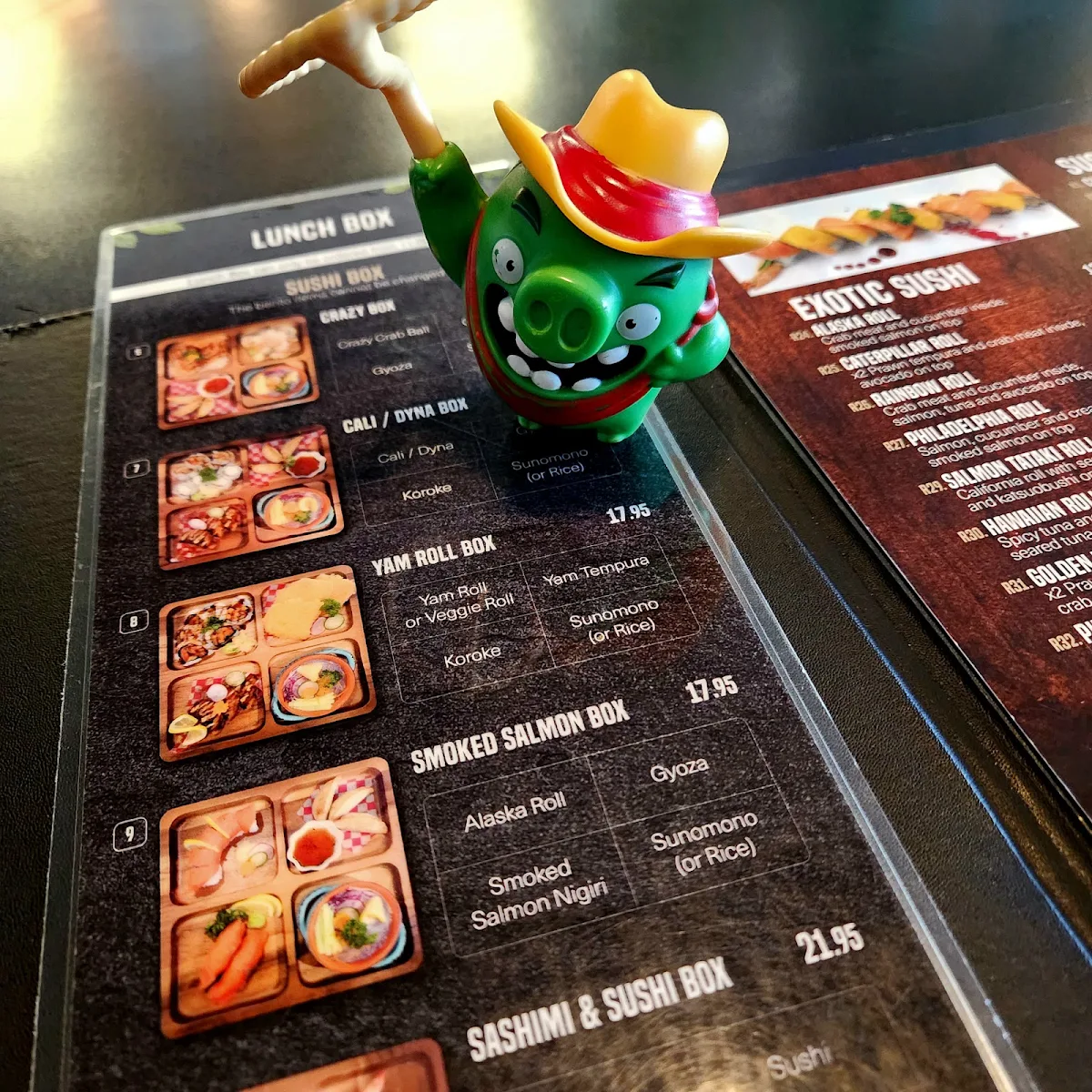 Menu, Soo Sushi Pincher Creek