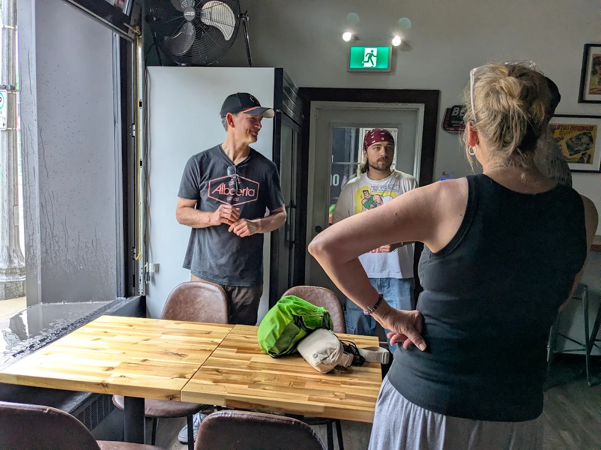 Vibe, Outpost Bottle Shop