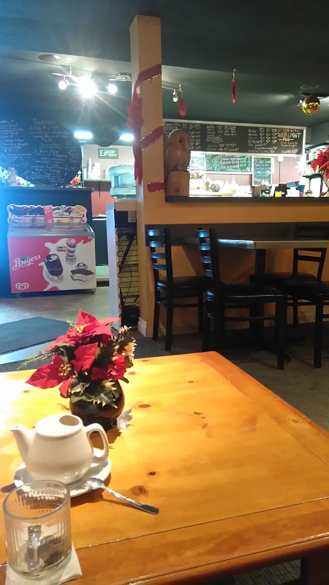 Food & drink, Shananigan's Bistro Coffee & Dessert Bar