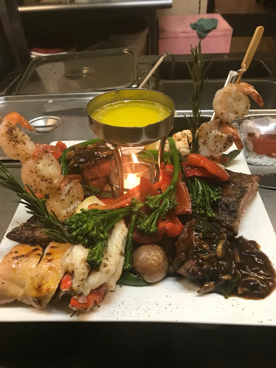 Food & drink, Shananigan's Bistro Coffee & Dessert Bar