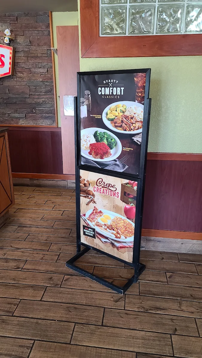 Vibe, Denny's