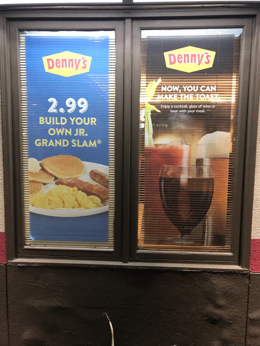 Vibe, Denny's