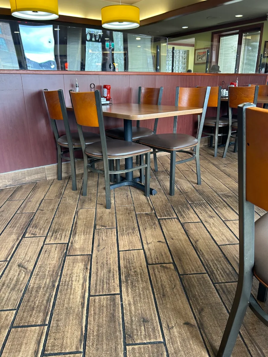 Vibe, Denny's