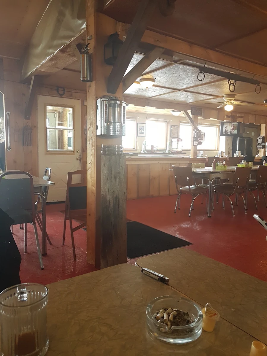 Vibe, Cedar Tree Restaurant