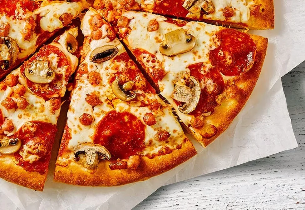 Food & drink, Jumbo 3 For 1 Pizza & Crispy Wings
