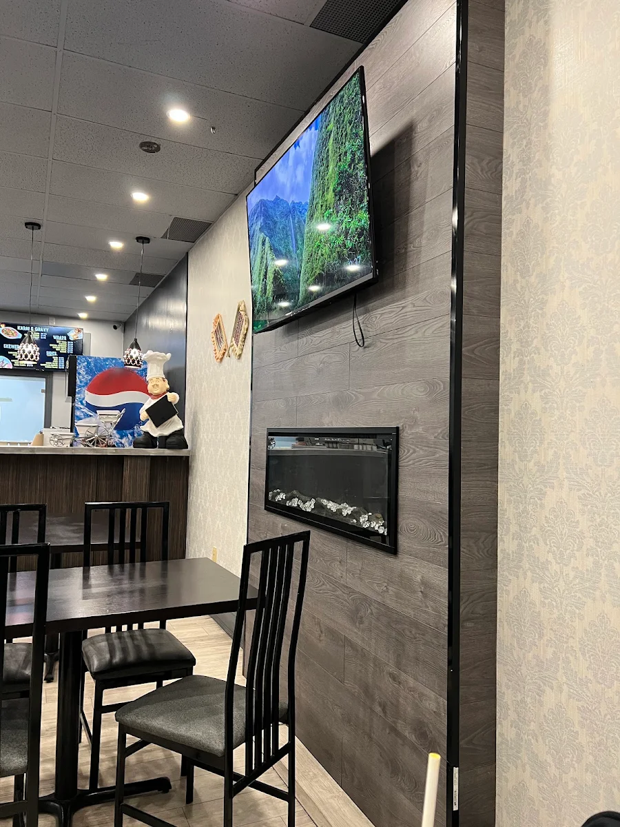 Vibe, Khyber Afghan Grill