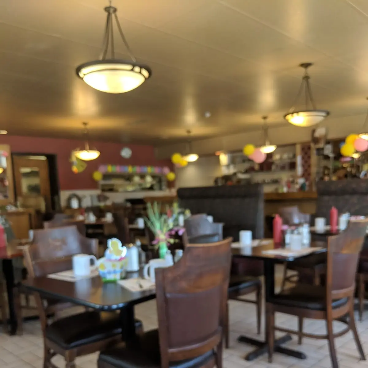 Vibe, Tincap Restaurant & Plaza