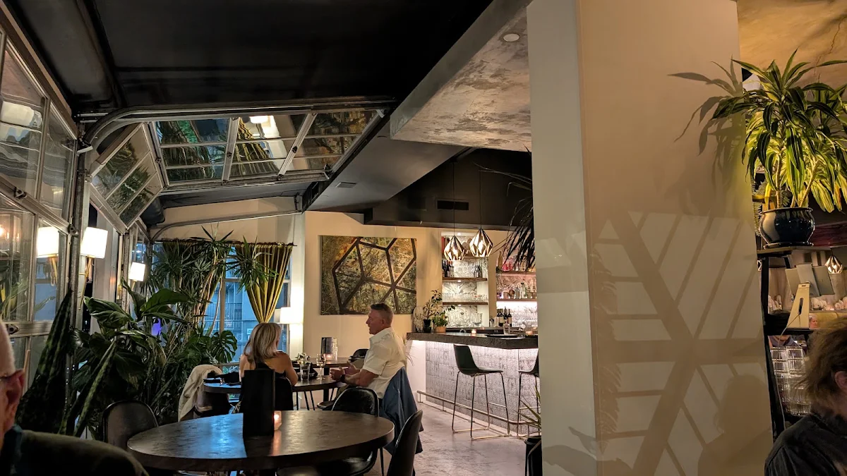 Vibe, HUMO Kelowna