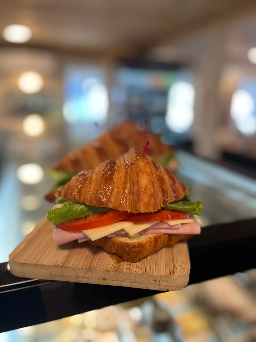 Food & drink photo 1