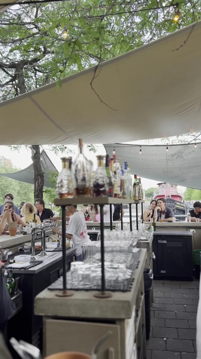 Vibe, Marché des Éclusiers