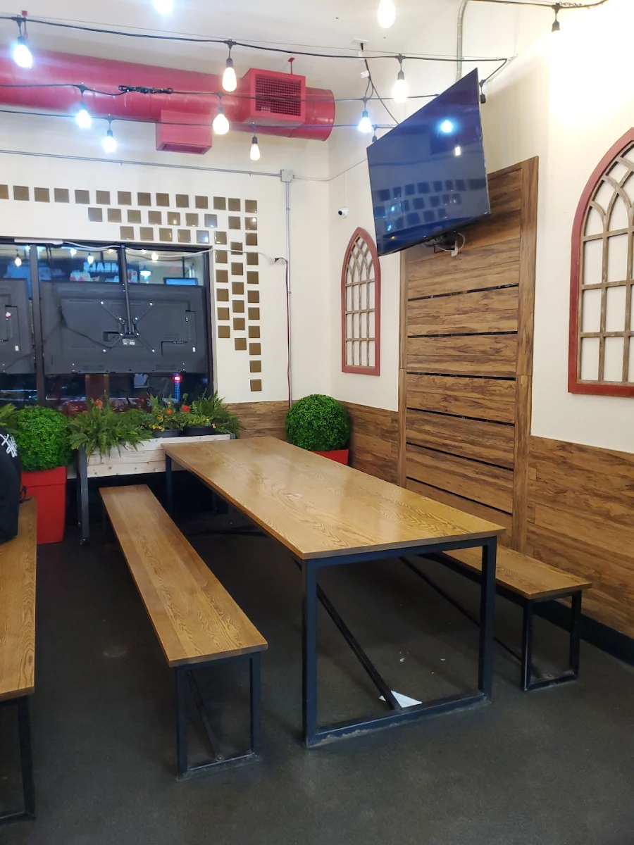 Vibe, Shawerma Plus (Shawarma) | We Deliver!