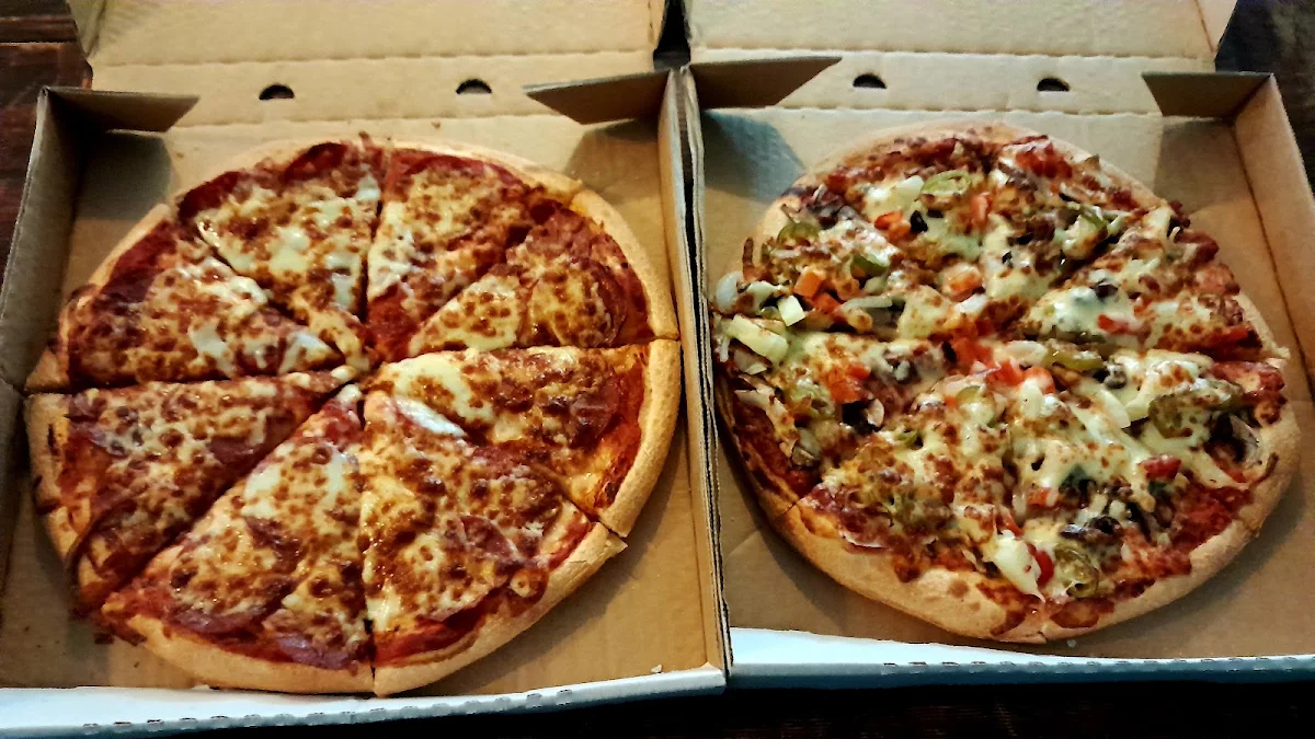 Food & drink, Monte’s Fish Chips & Pizza Bar