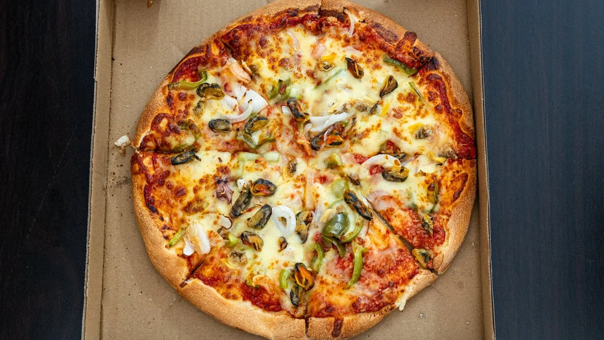 Food & drink, Monte’s Fish Chips & Pizza Bar
