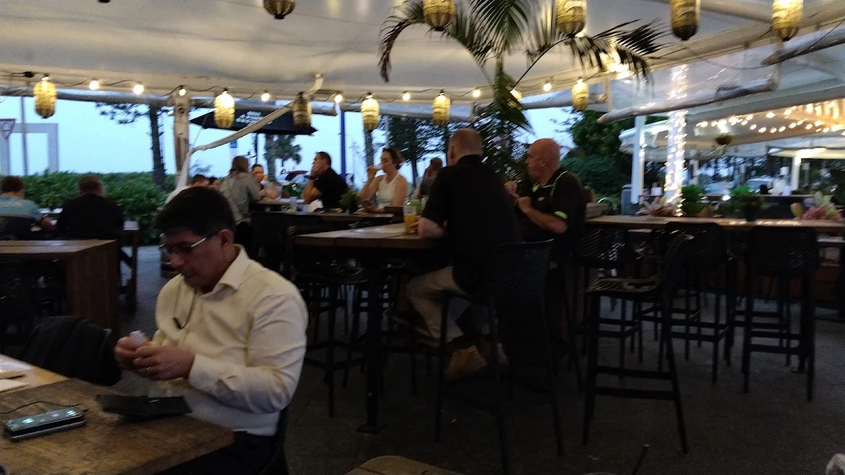 Vibe, 4 Pines Mooloolaba