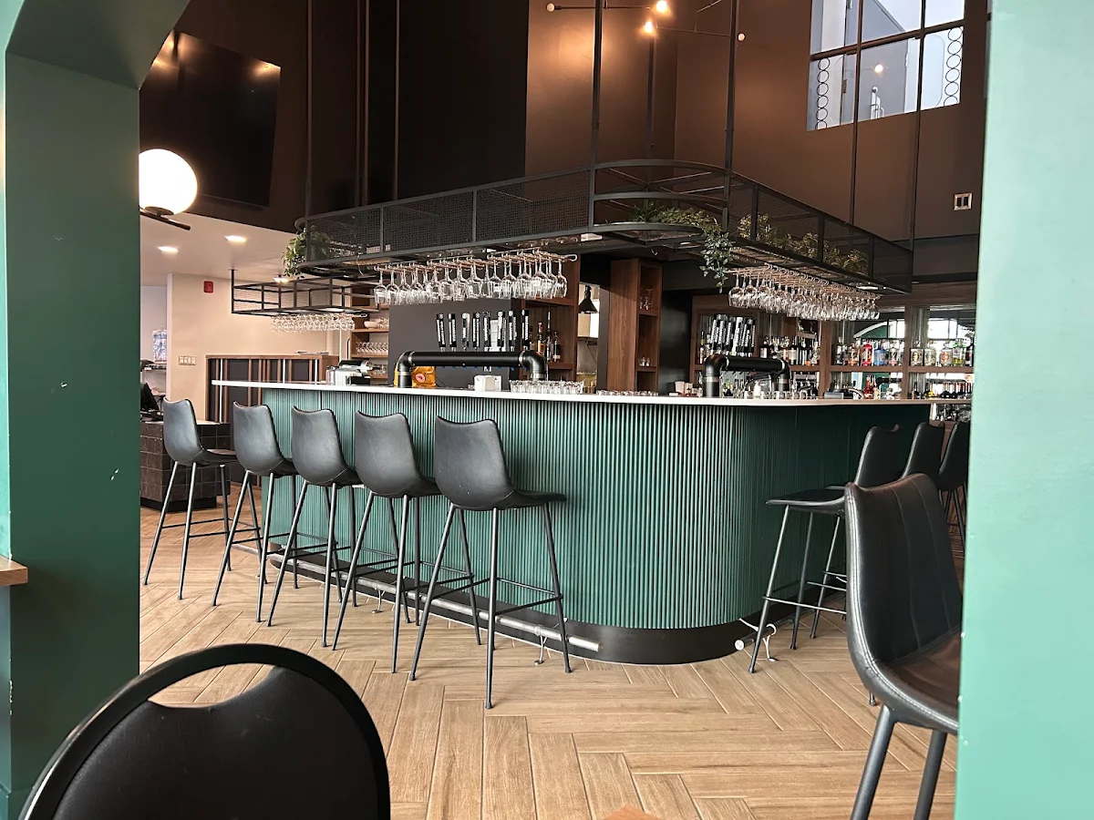 Vibe, Restaurant Bar Le 1212