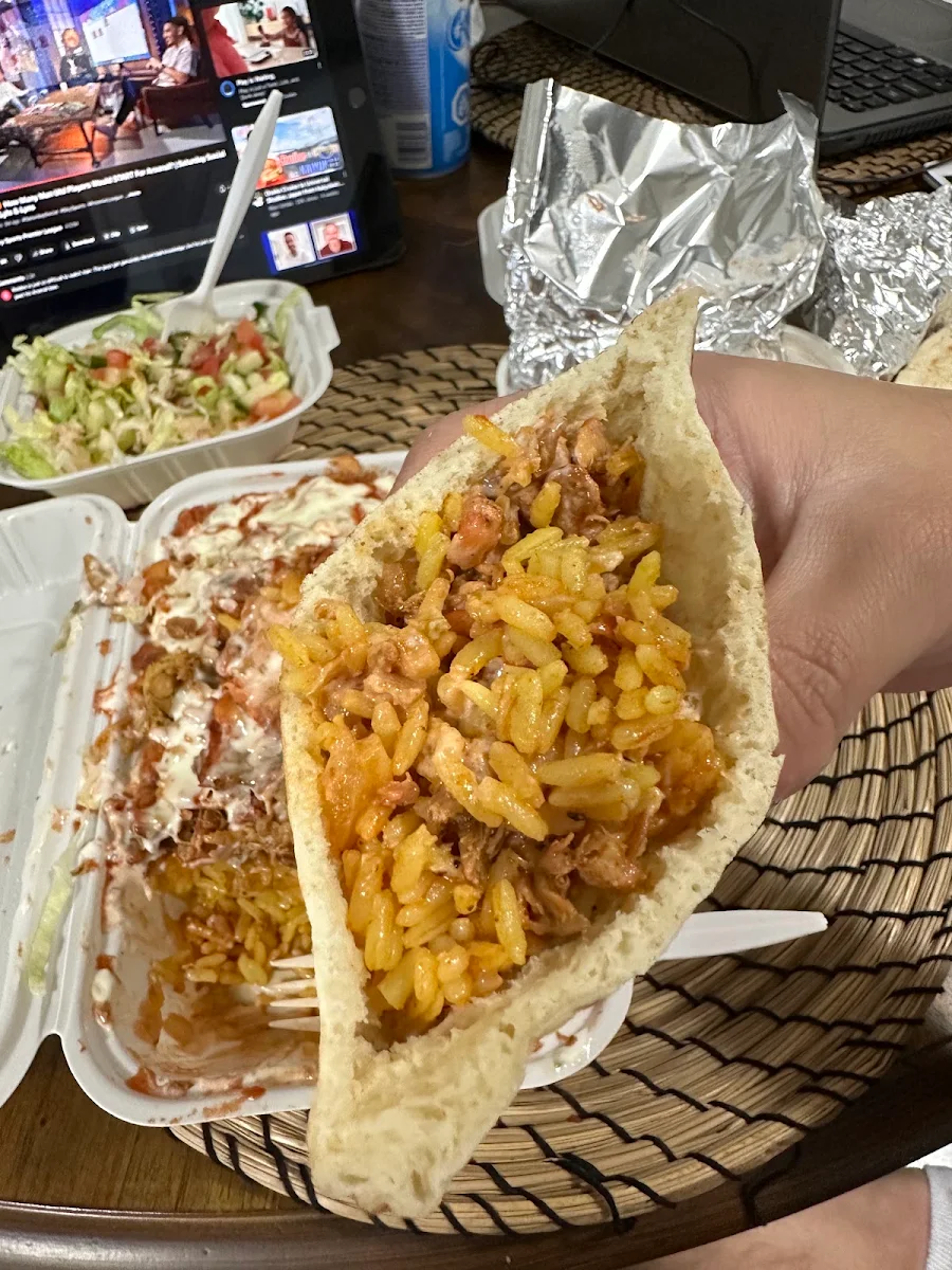 Food & drink, Lulu's Canadian Style Shawarma