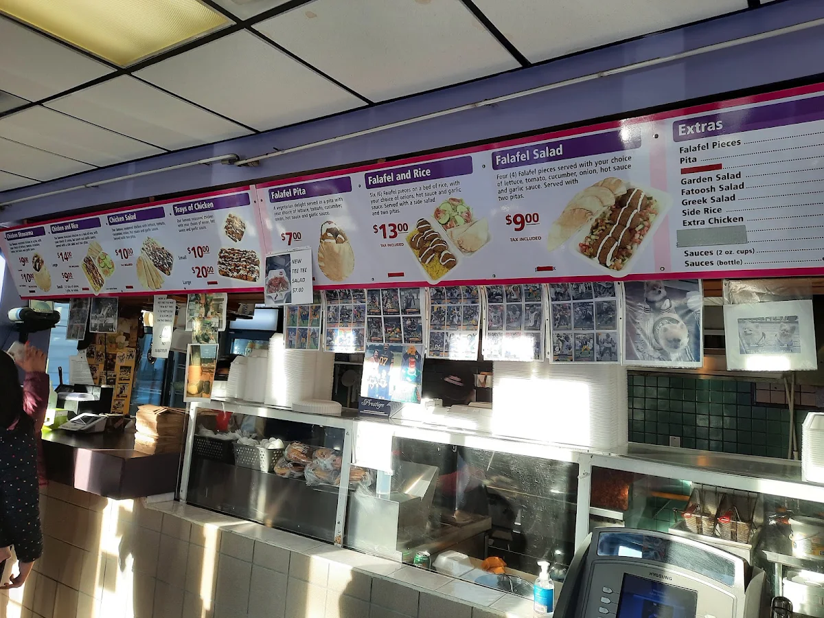 Vibe, Lulu's Canadian Style Shawarma