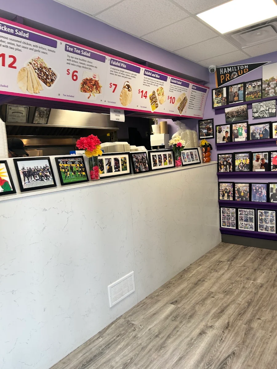 Vibe, Lulu's Canadian Style Shawarma