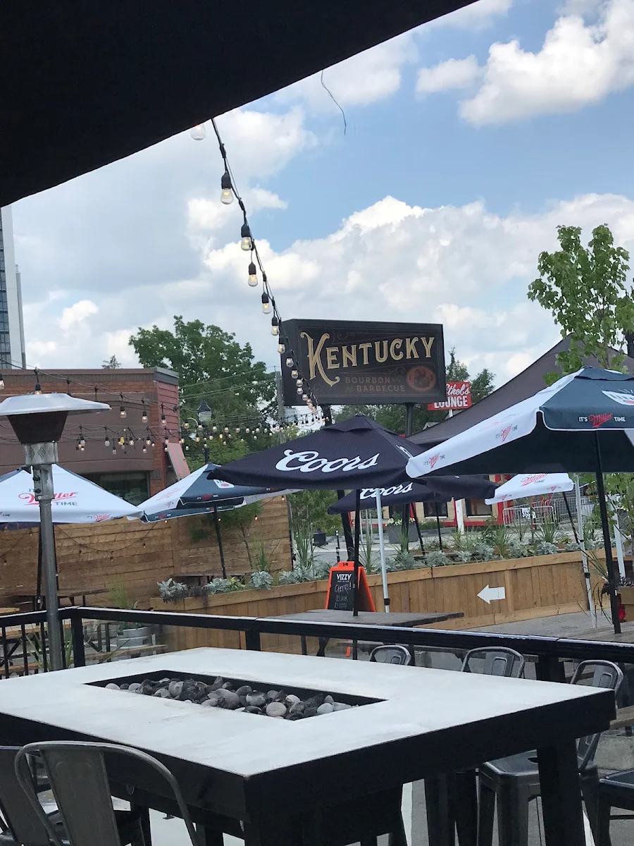 Vibe, Kentucky Bourbon & BBQ