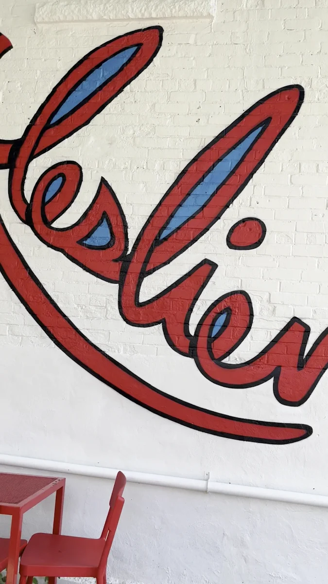 Vibe, Dave's Hot Chicken