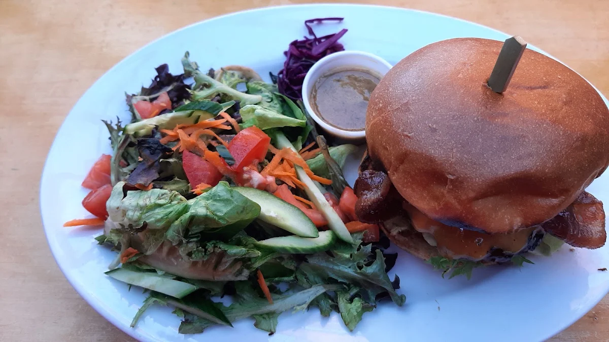 Food & drink, Floathouse Restaurant