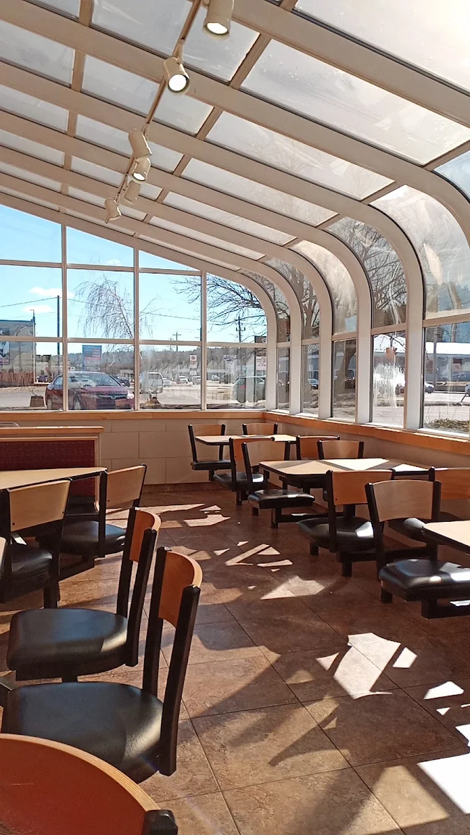Vibe, Dairy Queen Grill & Chill