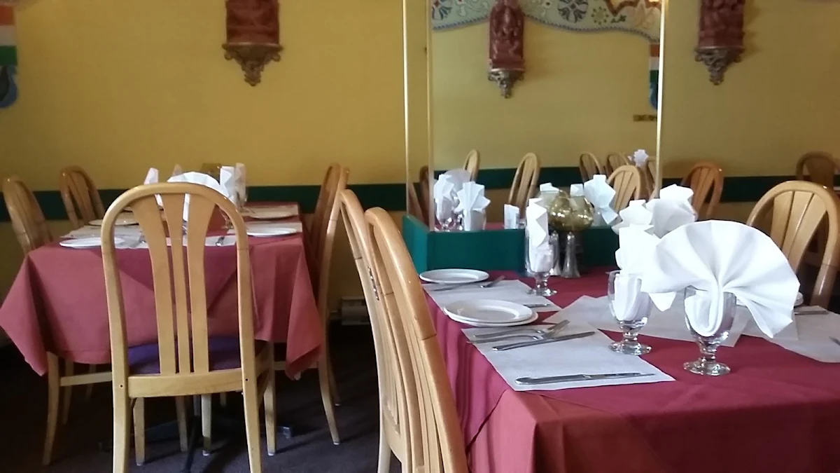 Vibe, Light of India Restaurant