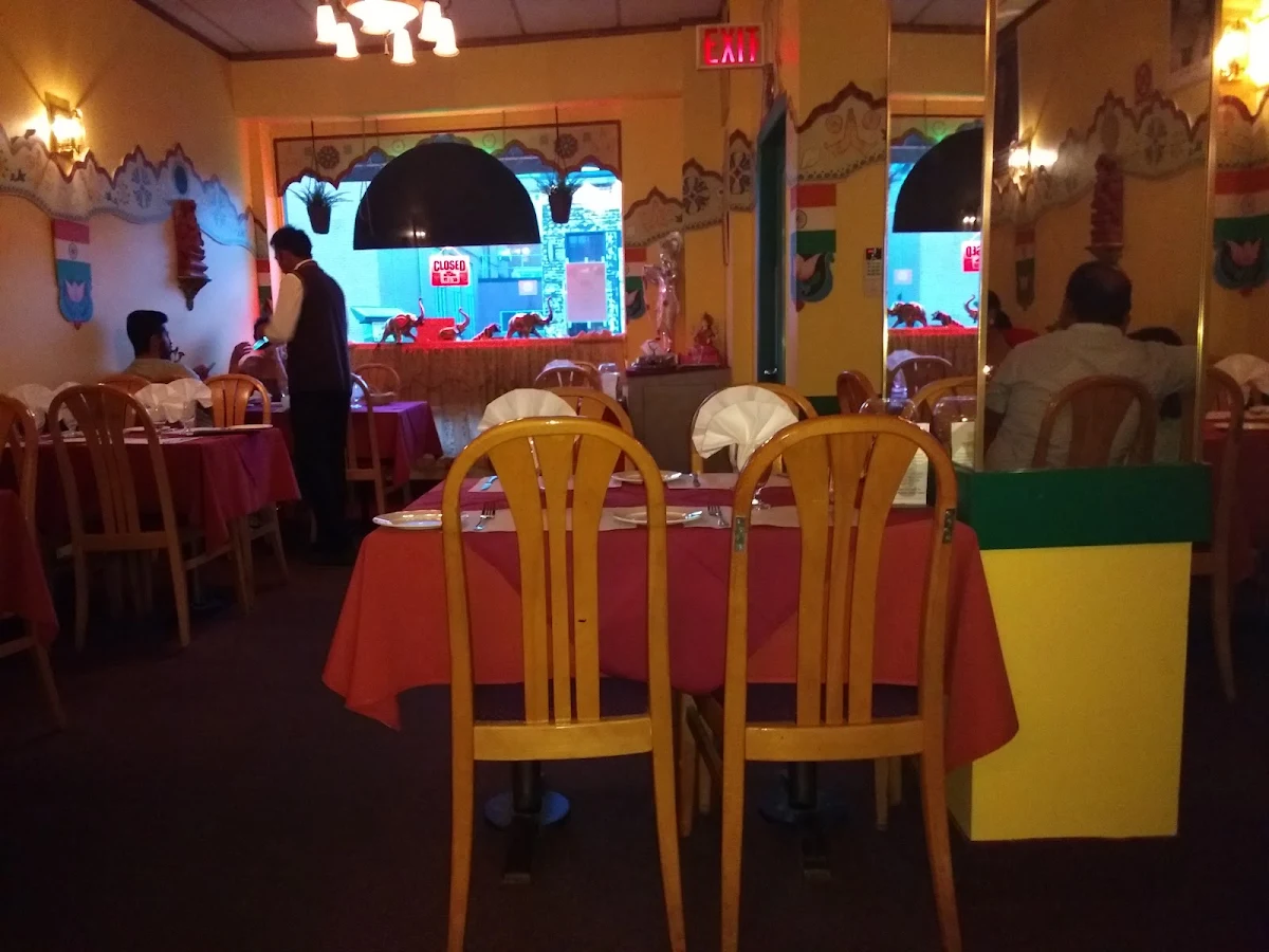 Vibe, Light of India Restaurant