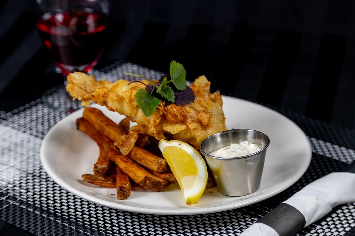 Food & drink, Bistro 385