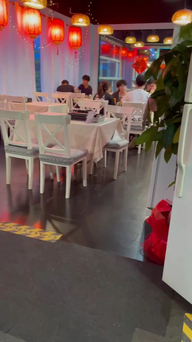 Vibe, Upstairs Hot Pot (Richmond)