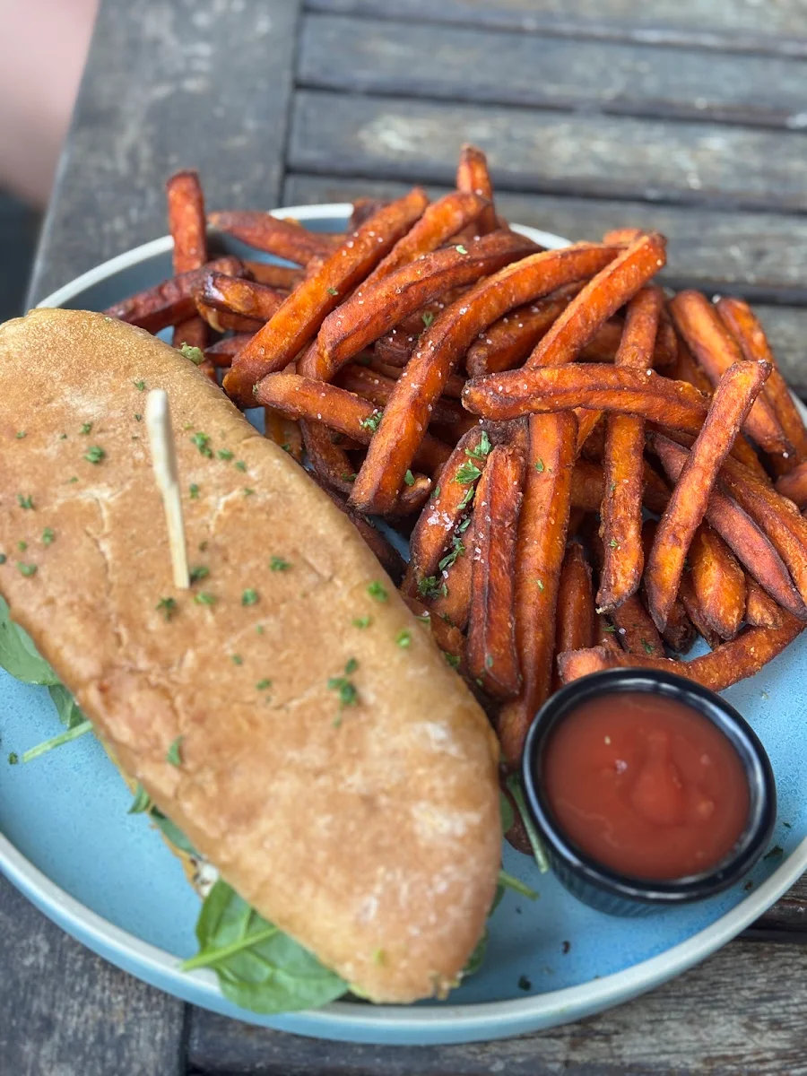 Food & drink, Crave Cairns