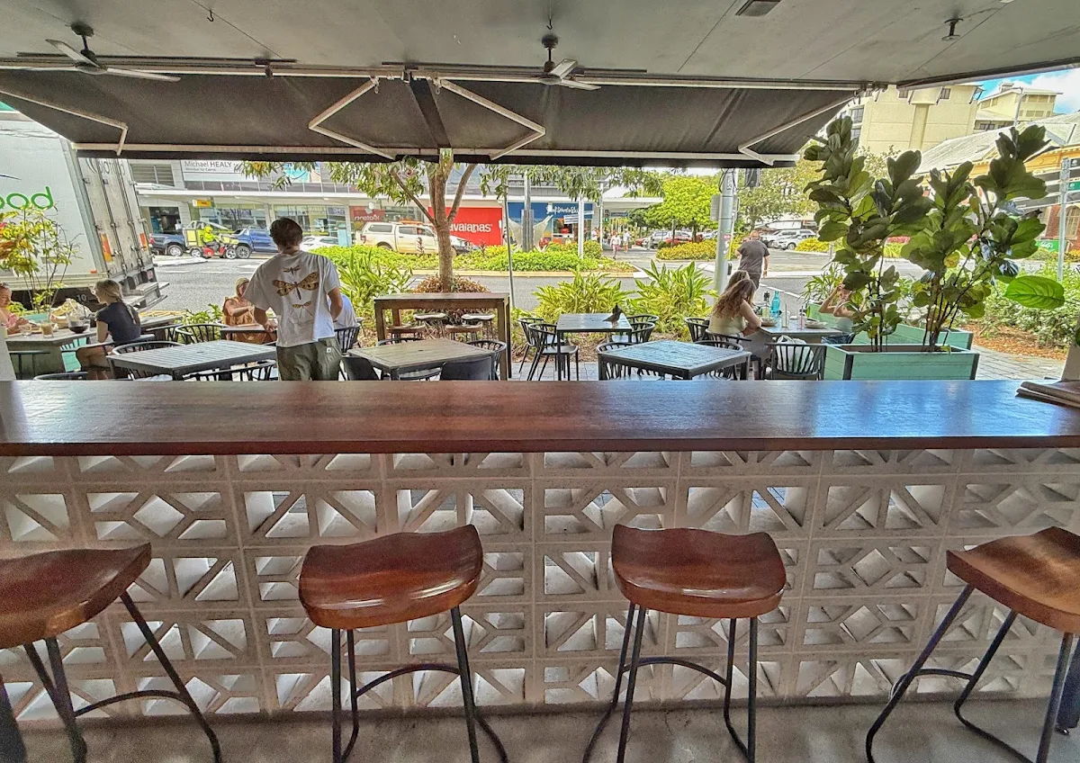 Vibe, Crave Cairns
