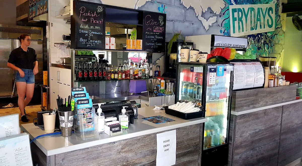 Vibe, Crave Cairns