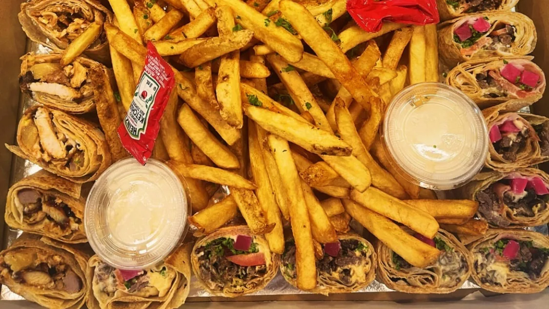 Food & drink, Shawarma & pizza zone