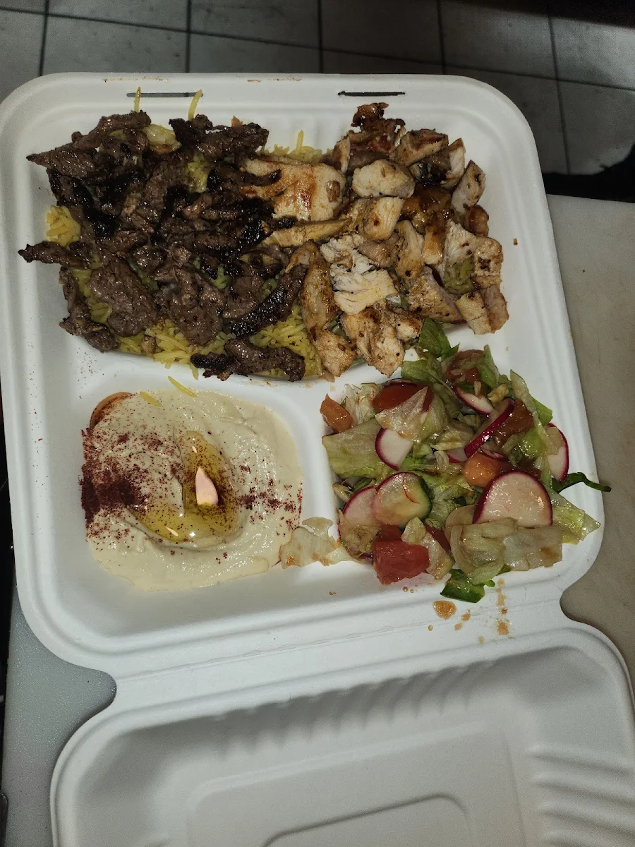 Food & drink, Shawarma & pizza zone