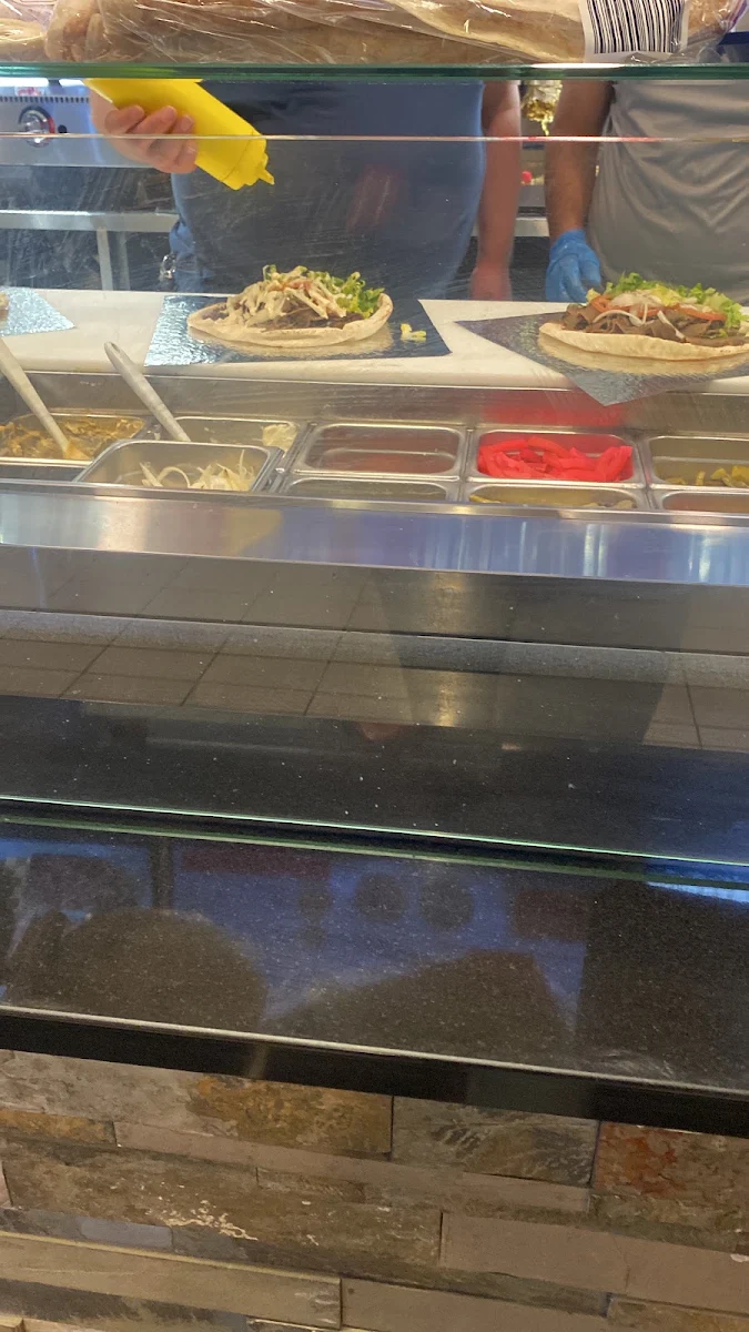 Vibe, Shawarma & pizza zone