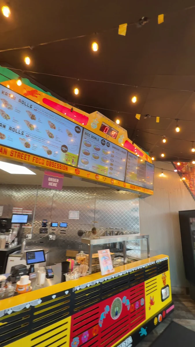 Vibe, Chaska Indian Street Food