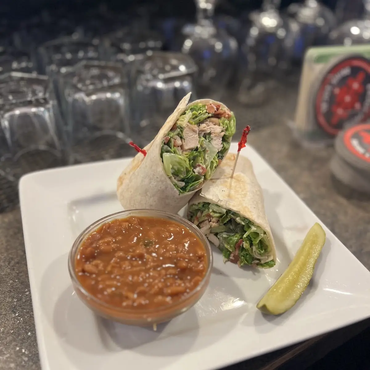 Food & drink, Sandy's Riverside Grill