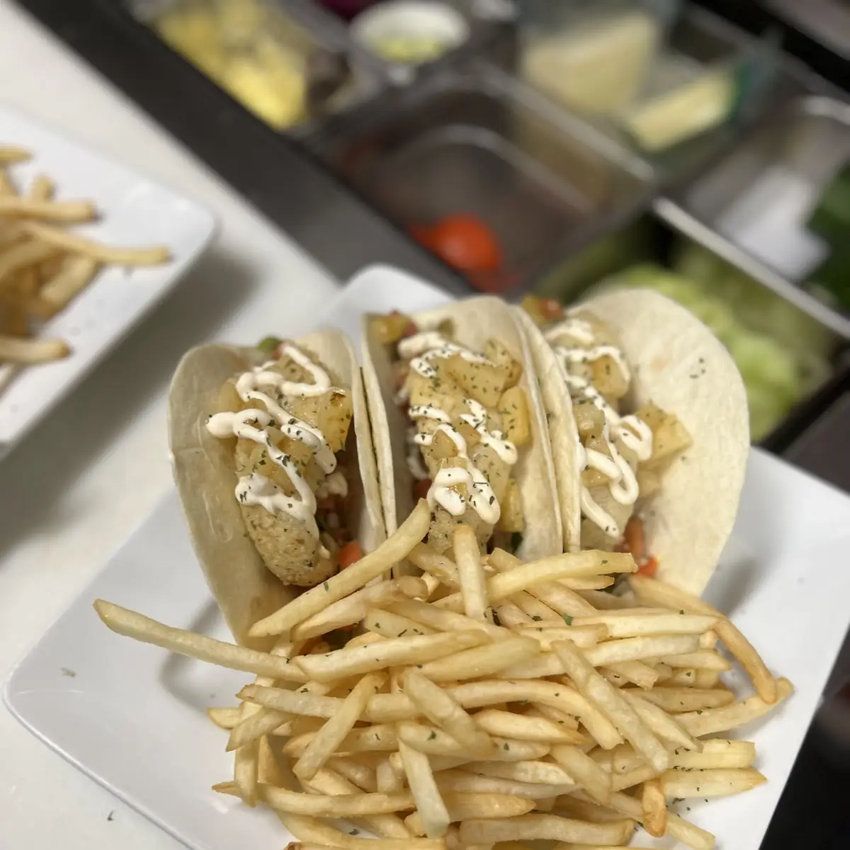 Food & drink, Sandy's Riverside Grill
