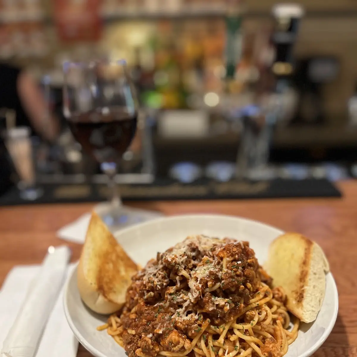 Food & drink, Sandy's Riverside Grill
