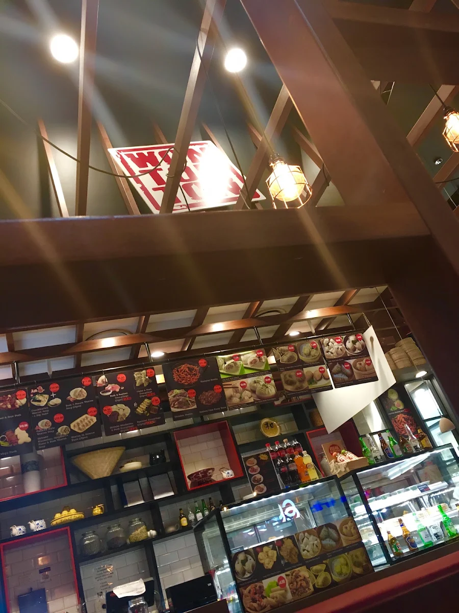 Vibe, Haha Asian Express Hyperdome