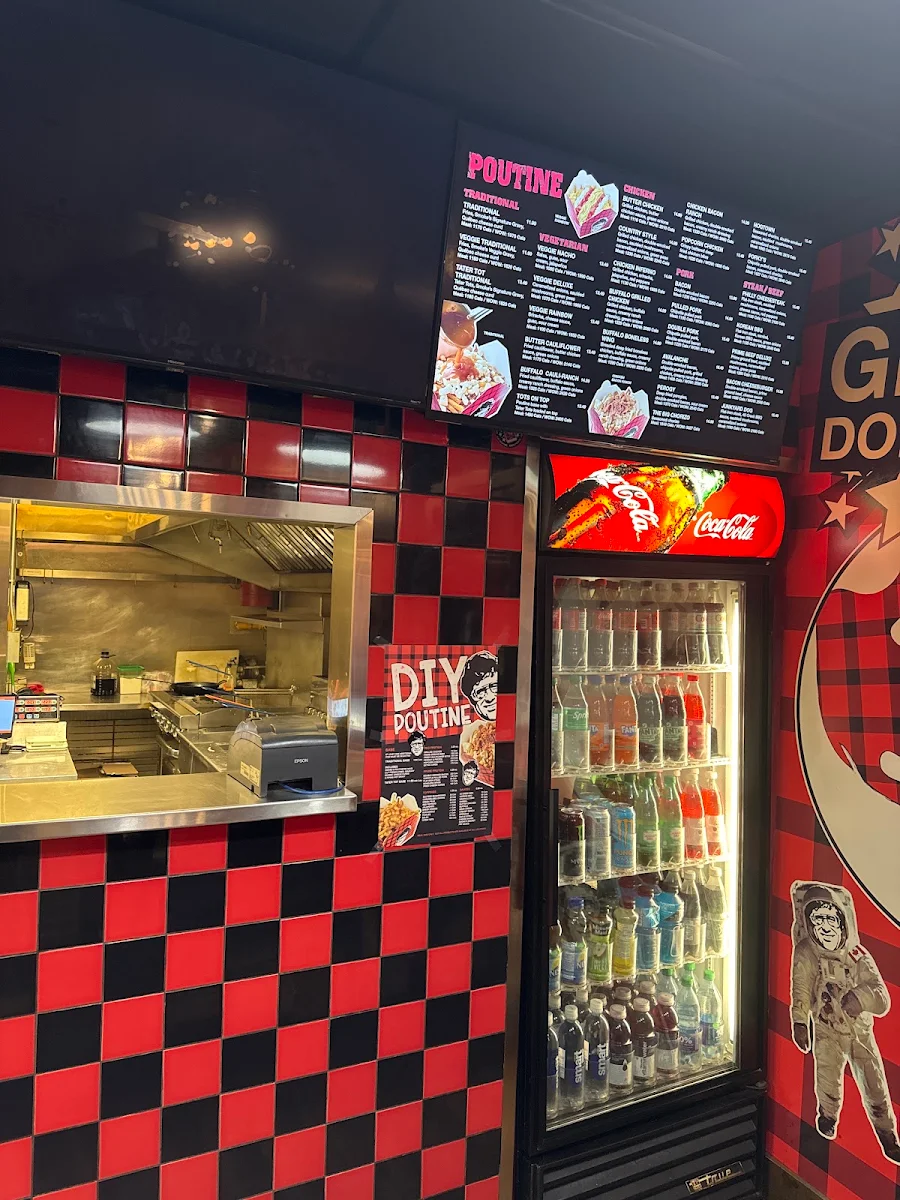 Vibe, Smoke's Poutinerie Barrie