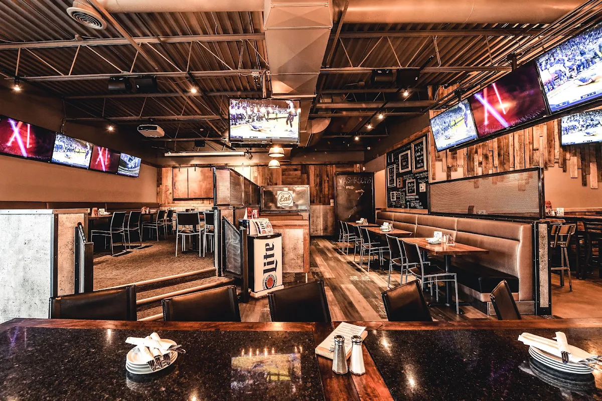 Vibe, Cracker Jack's Bar & Grill